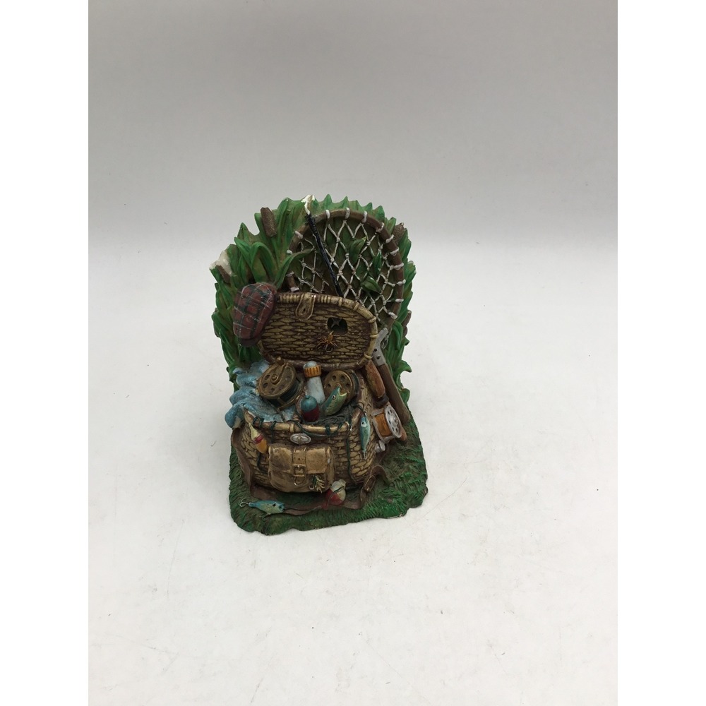 Vintage Style Fishing Creel Figurine Bookend Resin Cabin Decor 6 Inch